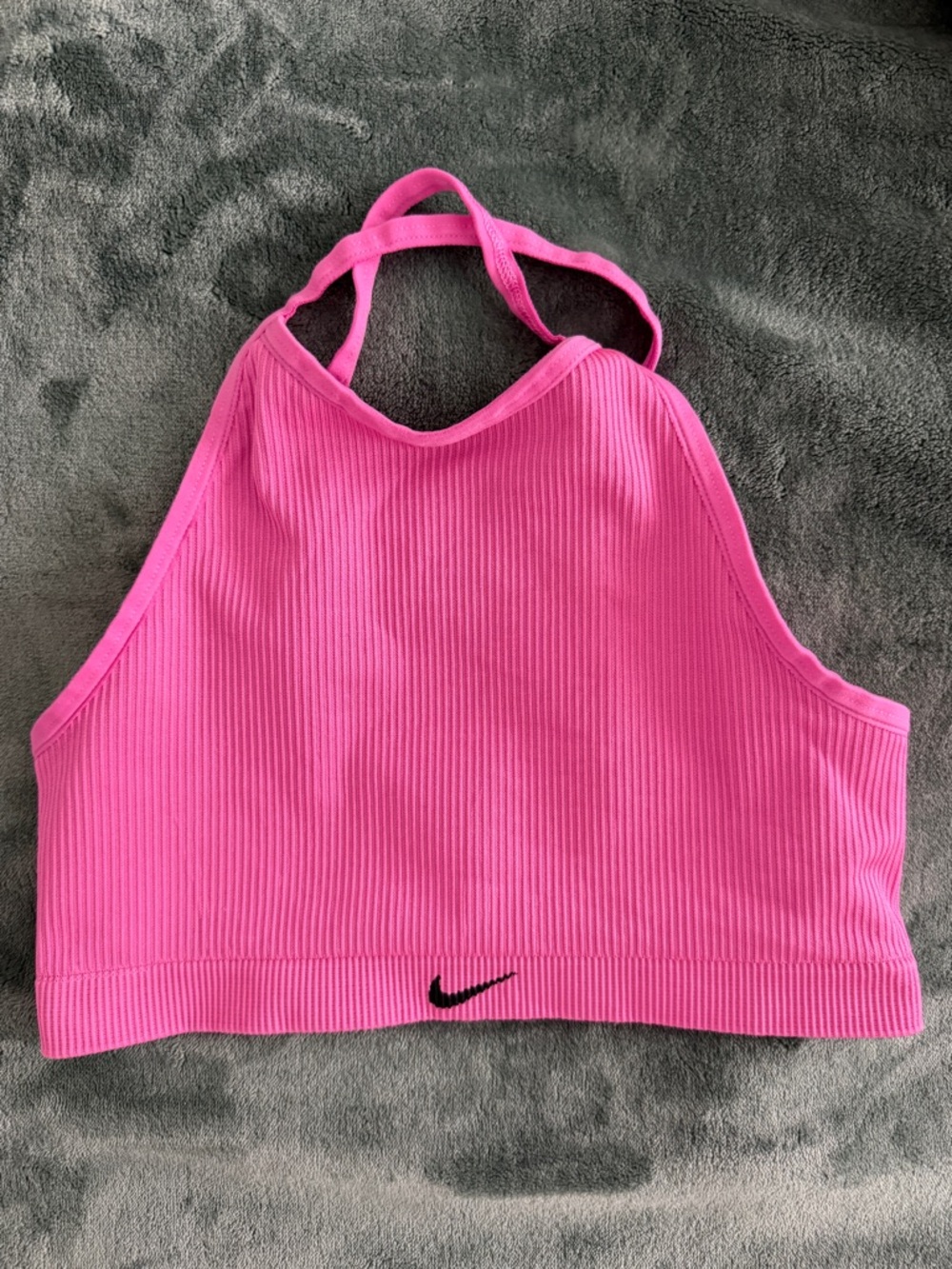 Nike top